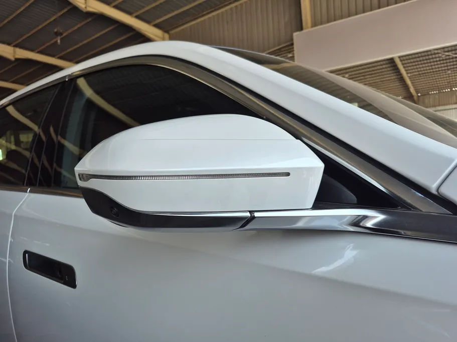 2024 BMW 7 Series 735i 