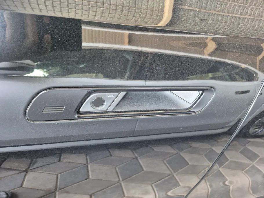 بي ام دبليو الفئة السابعة 735i 2024 