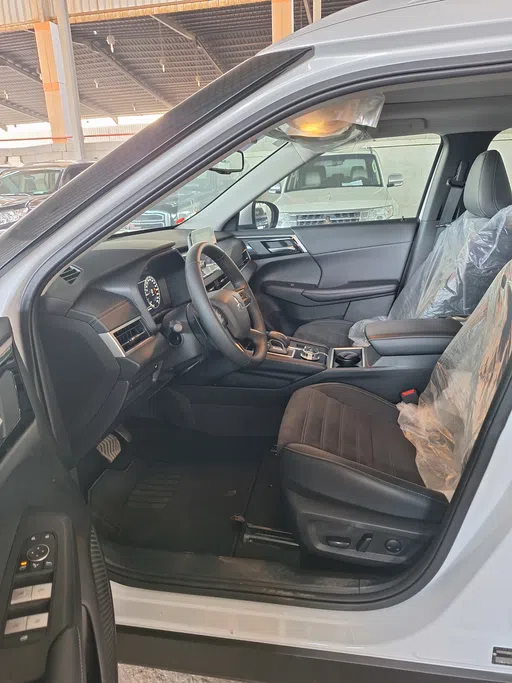 ميتسوبيشي اوتلاندر CLS 2024 