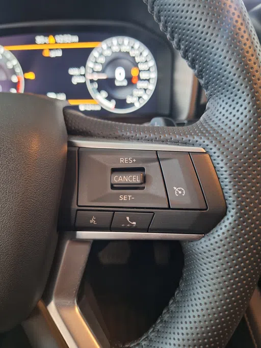 ميتسوبيشي اوتلاندر CLS 2024 