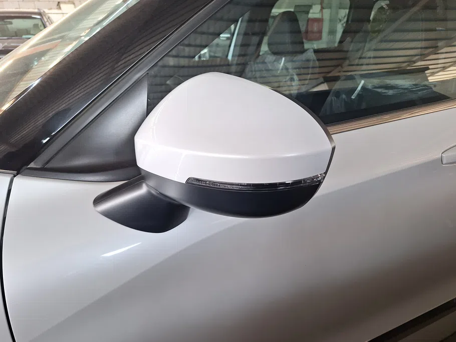 ميتسوبيشي اوتلاندر CLS 2024 