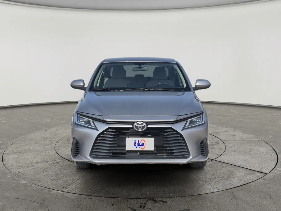 2024 Toyota Yaris  Y 