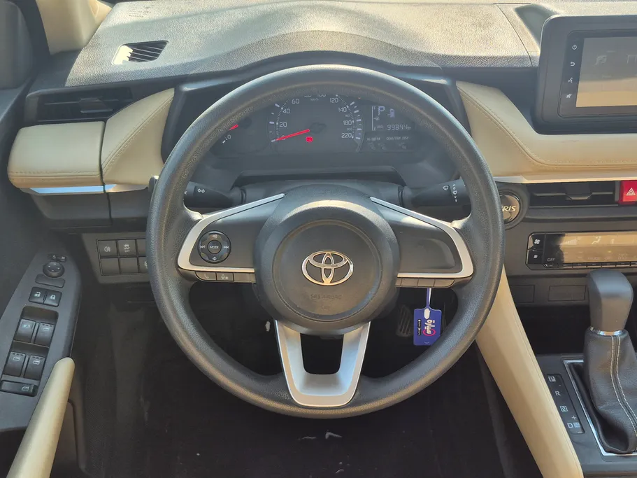 2024 Toyota Yaris  Y 