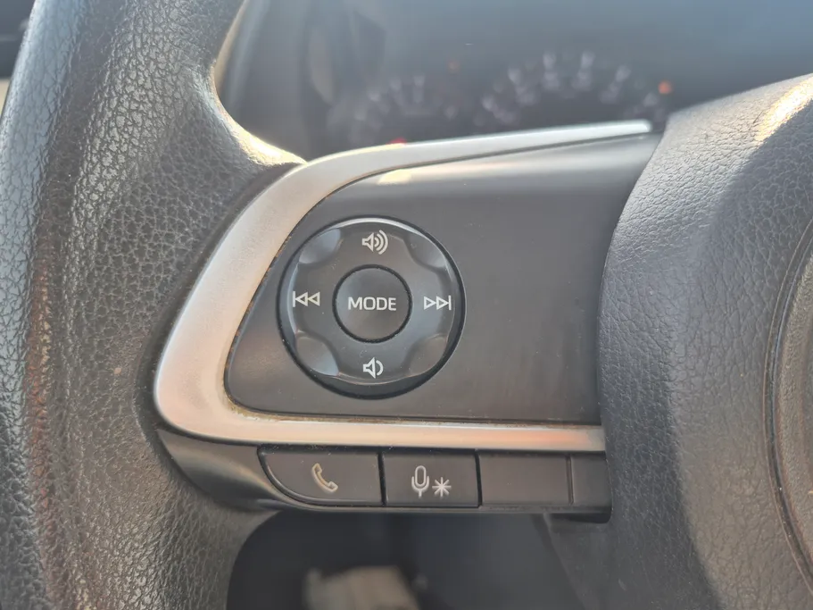 2024 Toyota Yaris  Y 