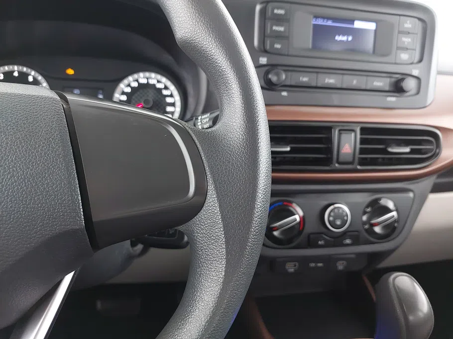 هيونداي Grand i10 فلييت 2024 