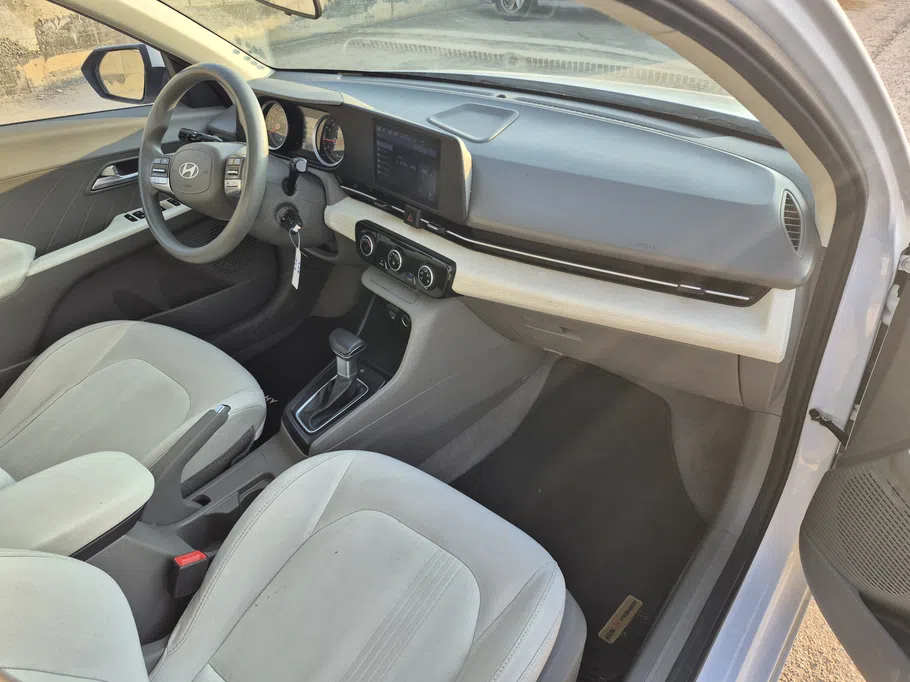 2024 هيونداي Accent فلييت 