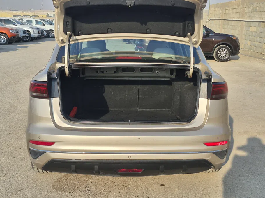 2025 Geely Emgrand GS 