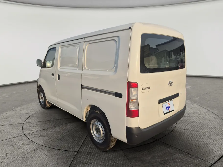 2023 Toyota LiteAce Van 