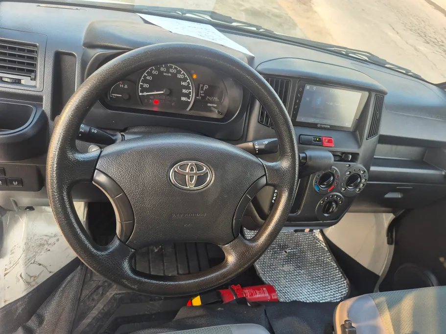 2023 Toyota LiteAce Van 