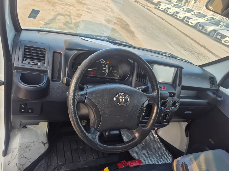2023 Toyota LiteAce Van 