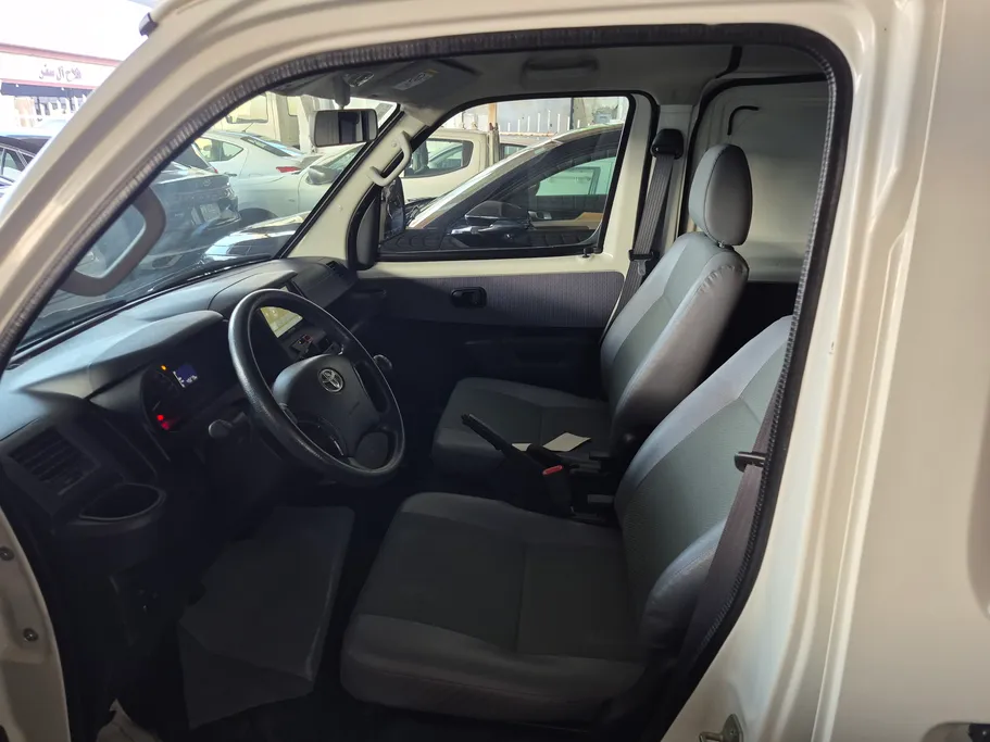 2023 Toyota LiteAce Van 