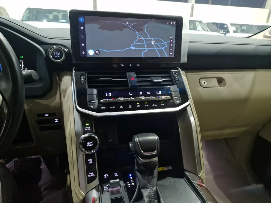 تويوتا لاندكروزر GXR 2025 