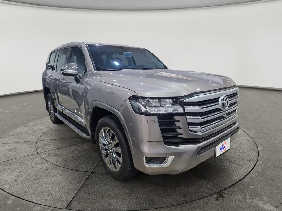 2025 Toyota Land Cruiser GXR2 