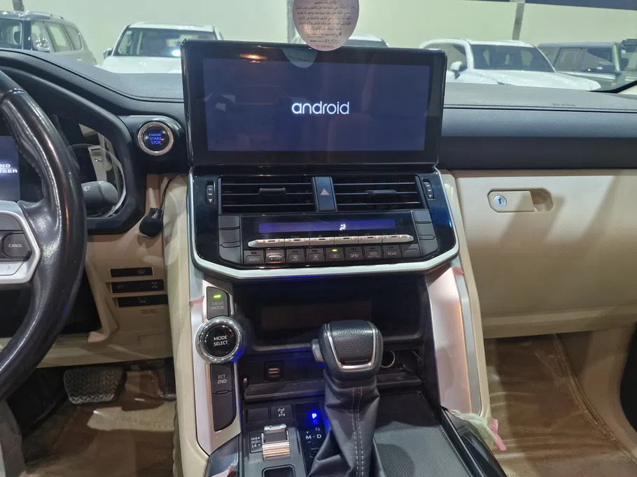 تويوتا لاندكروزر GXR1 2023 