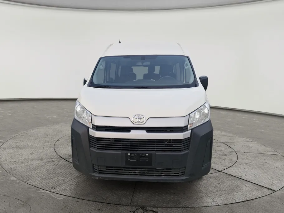 2025 Toyota Haice ركاب سقف عالي 