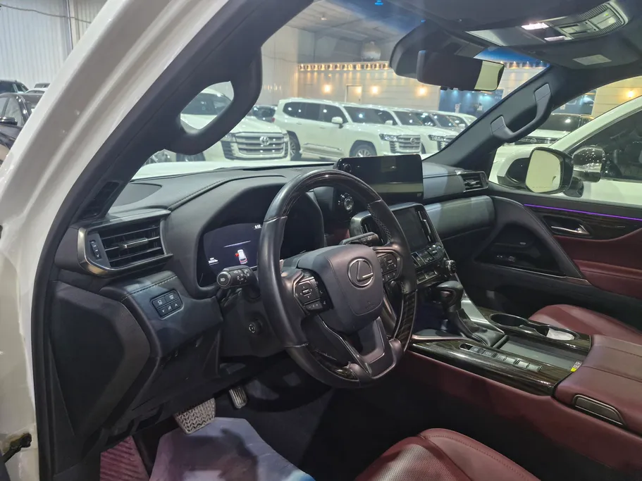 لكزس LX 600 BB Elite 2024 