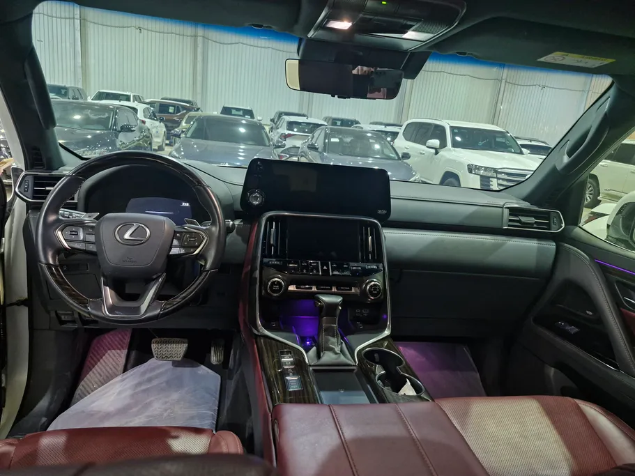 لكزس LX 600 BB Elite 2024 