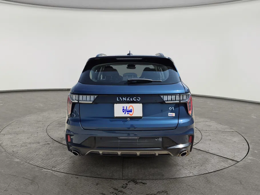 2024 Lynk and Co 01 Louder Pro 