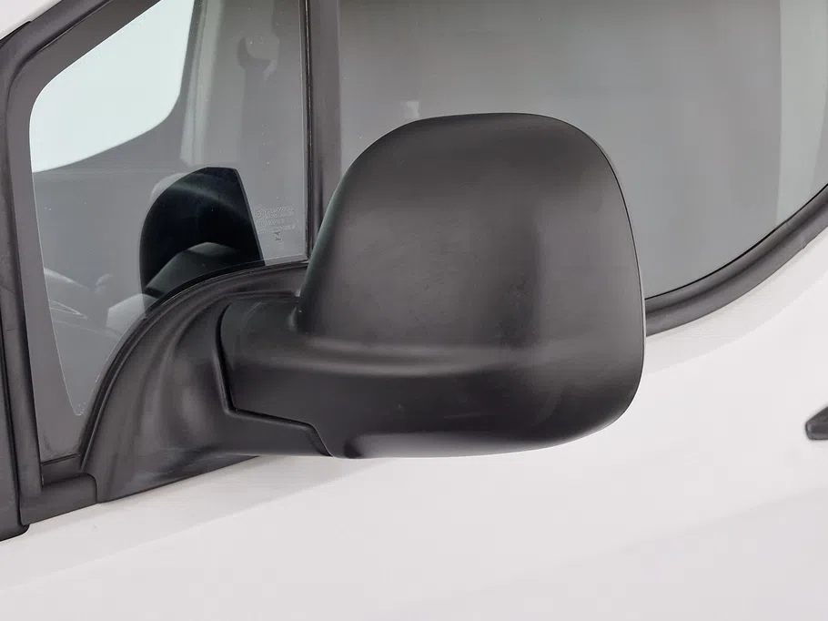 2024 Peugeot Partner Short van 