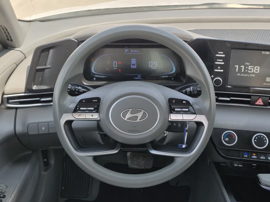 2024 Hyundai Elantra Fleet 