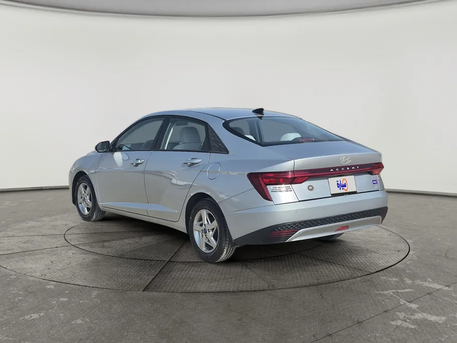 2024 Hyundai Accent Fleet 