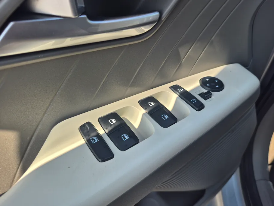 2024 Hyundai Accent Fleet 