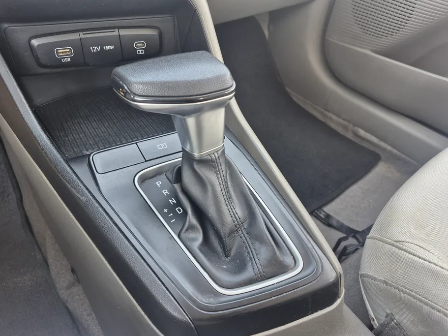 2024 Hyundai Accent Fleet 