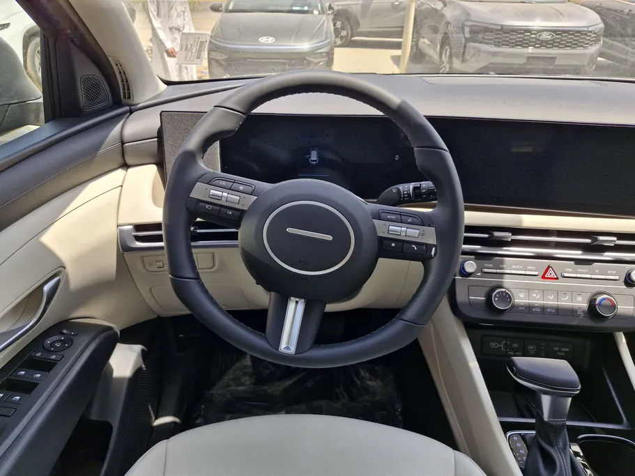 2026 Hyundai Tucson Smart 