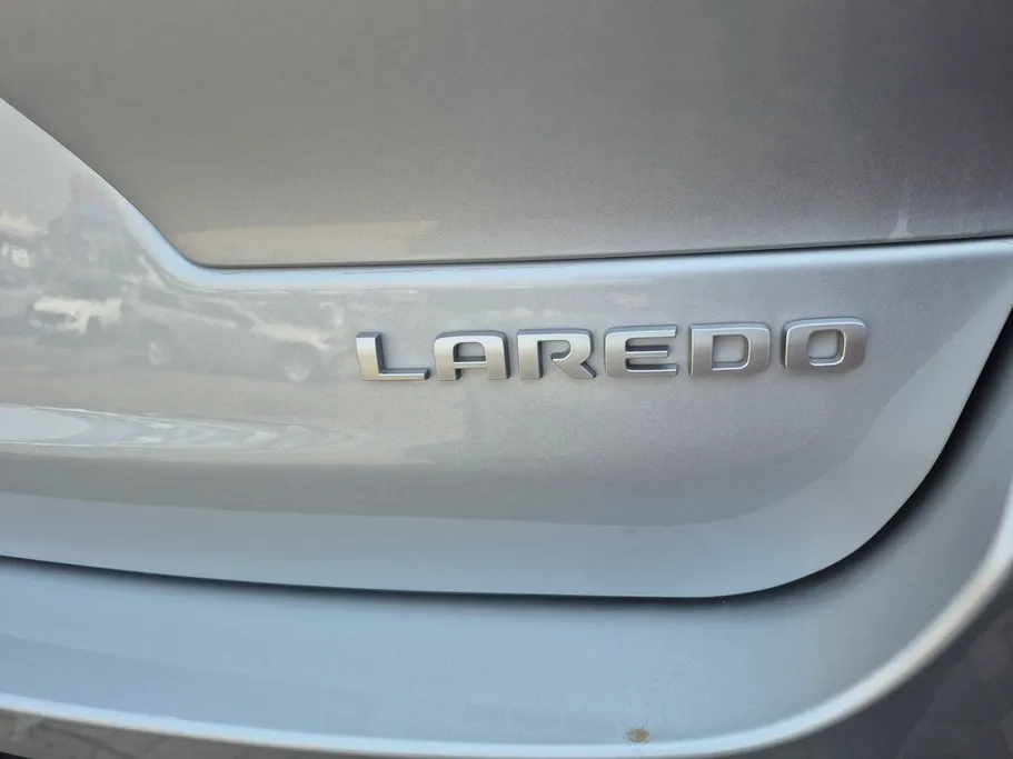 2025 Jeep Grand Cherokee لاريدو 