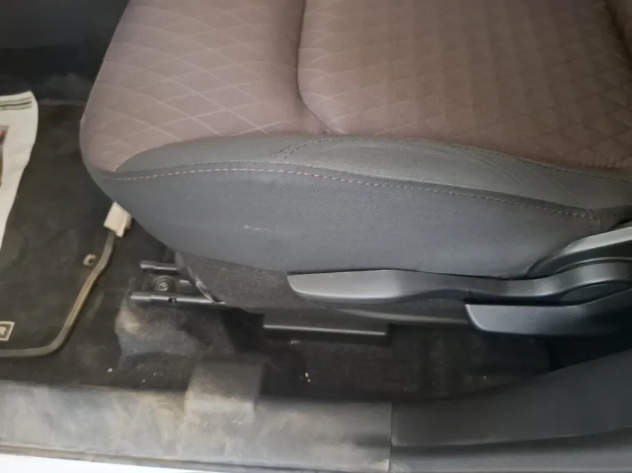 تويوتا أوربان كروزر GL 2025 