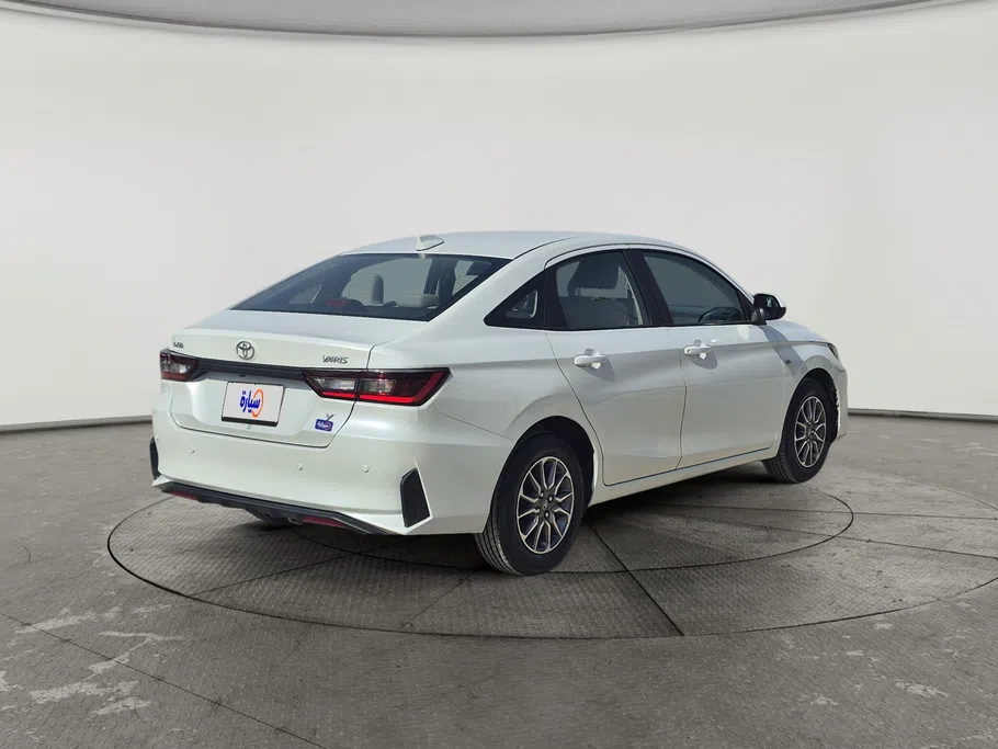 2024 Toyota Yaris  Y 