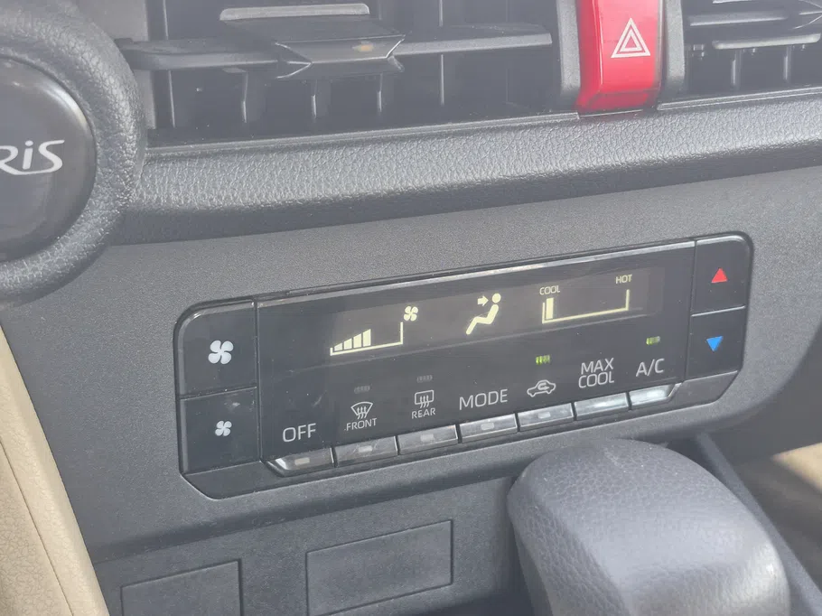 2024 Toyota Yaris  Y 
