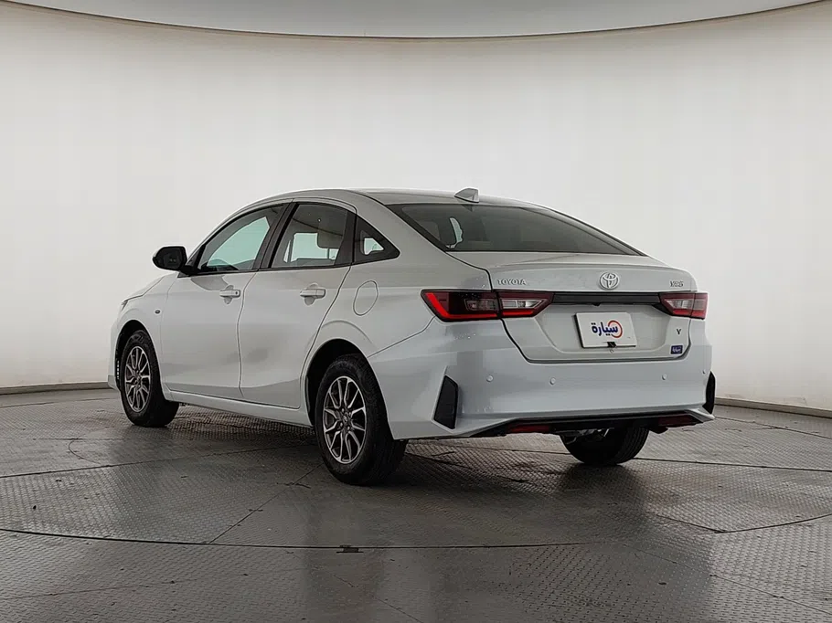 2023 Toyota Yaris  Y 