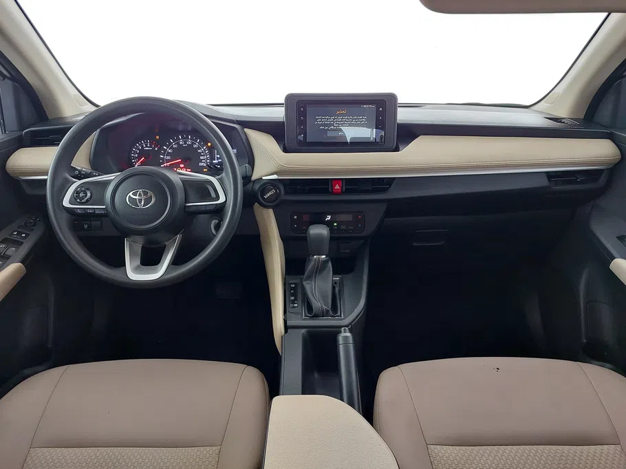 2023 Toyota Yaris  Y 
