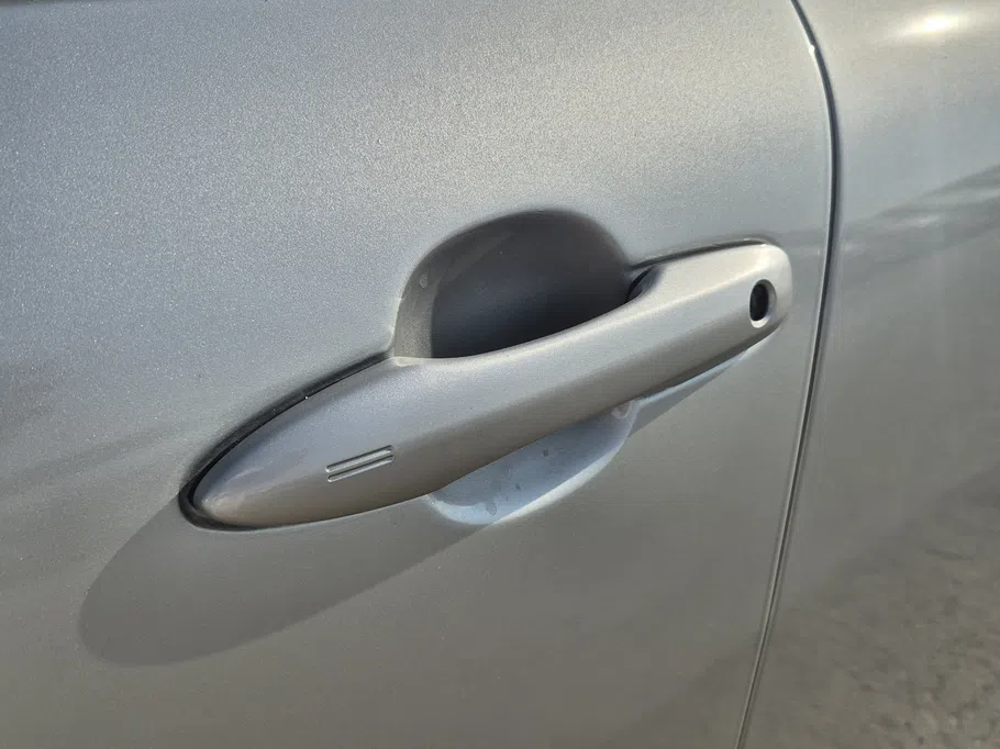 تويوتا كورولا كروس XLE HEV 2024 