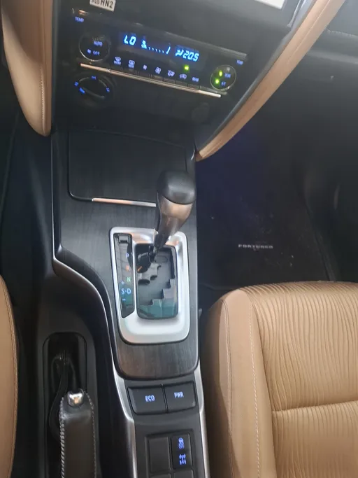 2023 Toyota Fortuner VX 