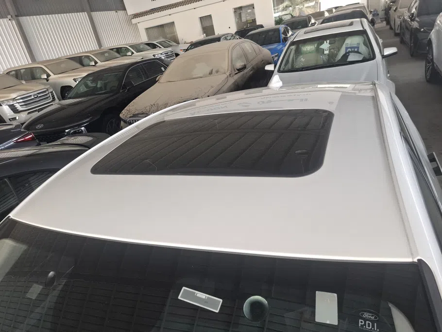 2025 Ford Taurus Ambiente FHEV 