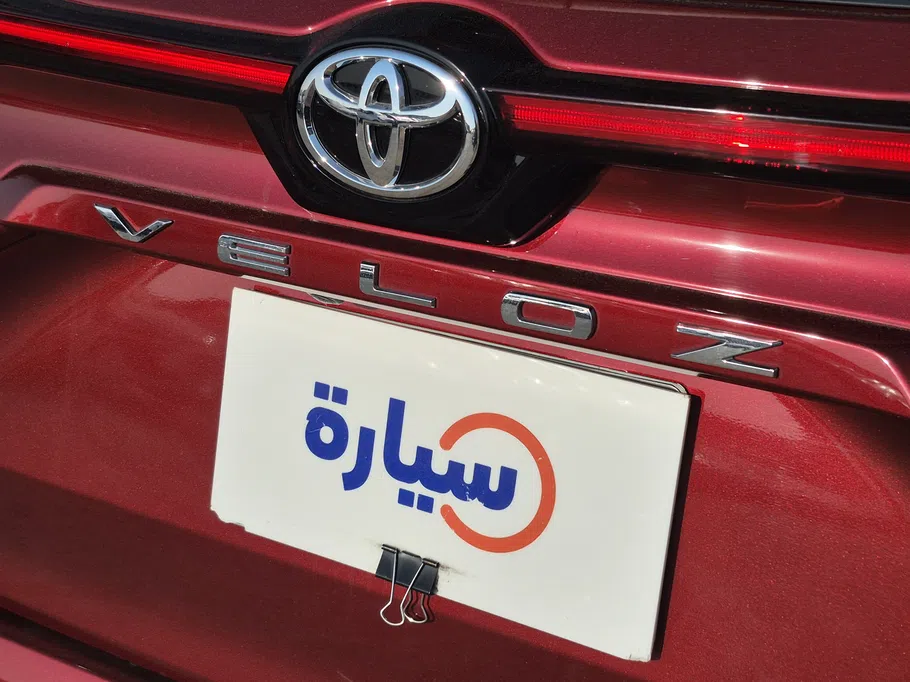 تويوتا فيلوز GLX 2024 