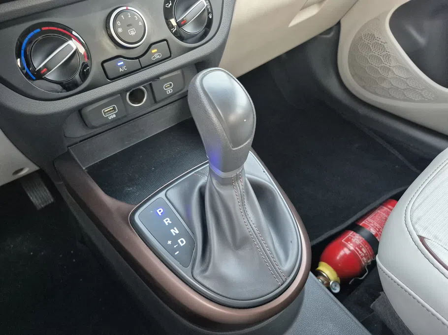 هيونداي Grand i10 فلييت 2024 