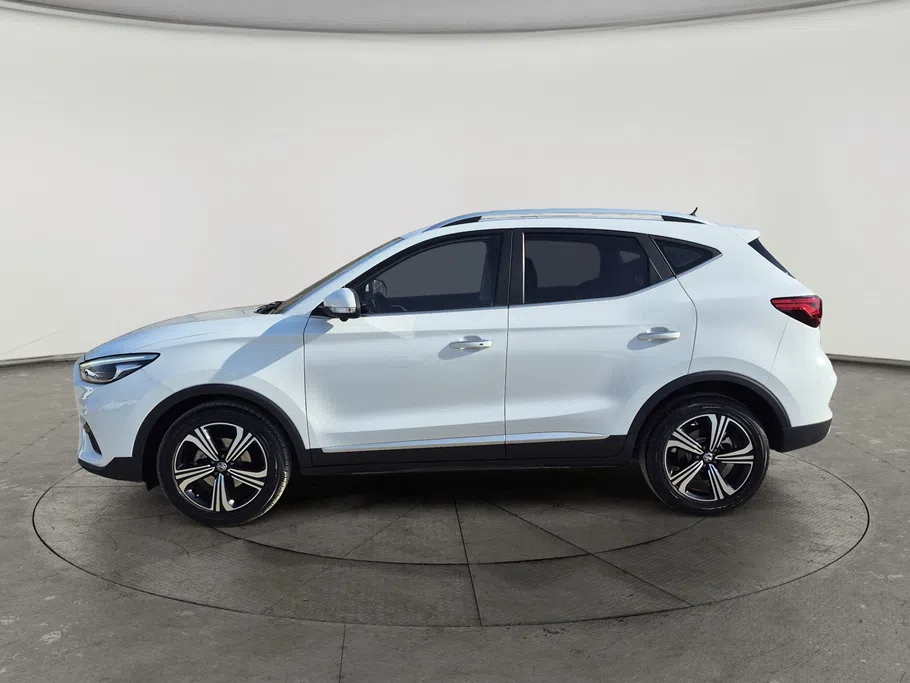 2025 MG ZS LUX 