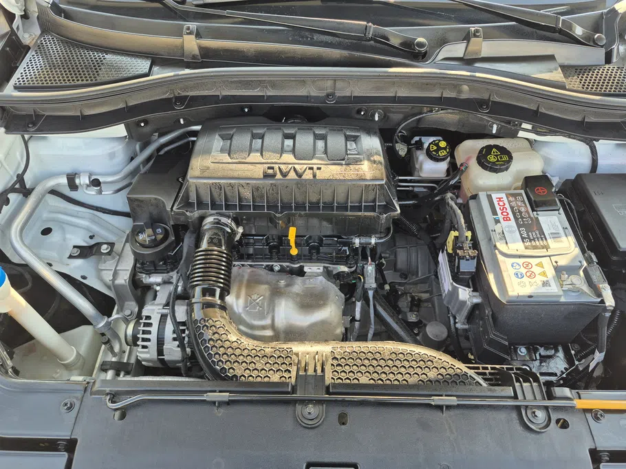 2025 MG ZS LUX 