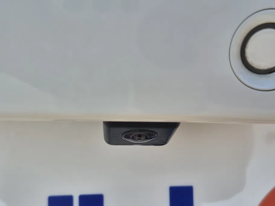 2025 MG ZS LUX 