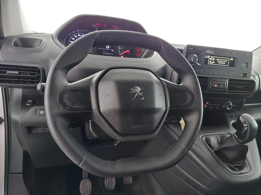 بيجو بارتنر Short van 2023 