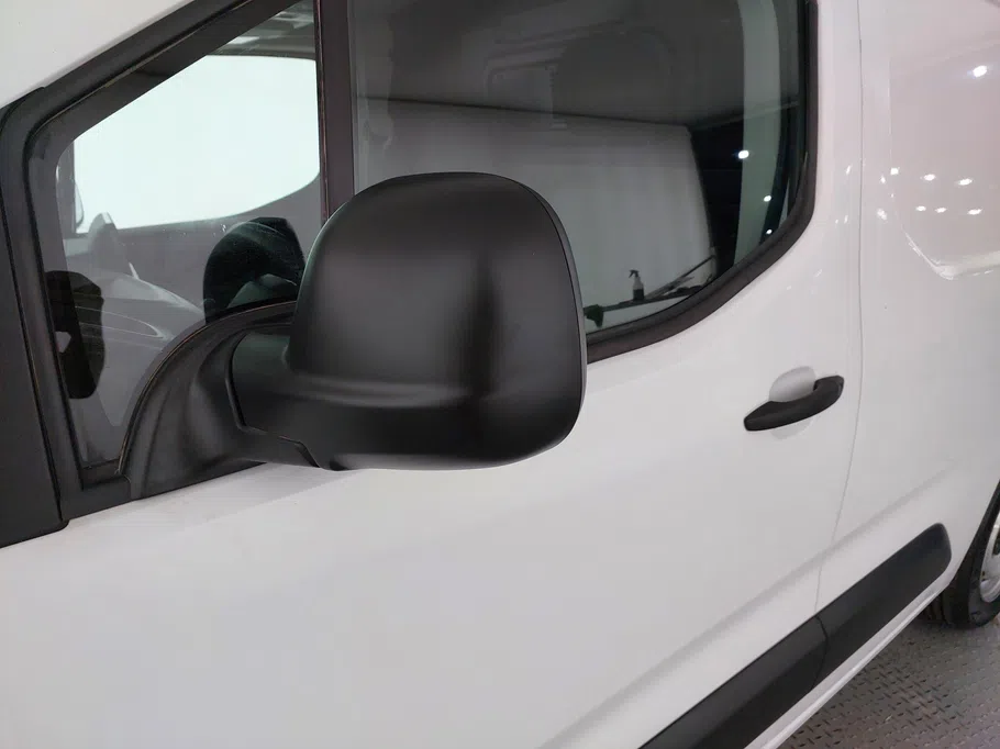 بيجو بارتنر Short van 2023 