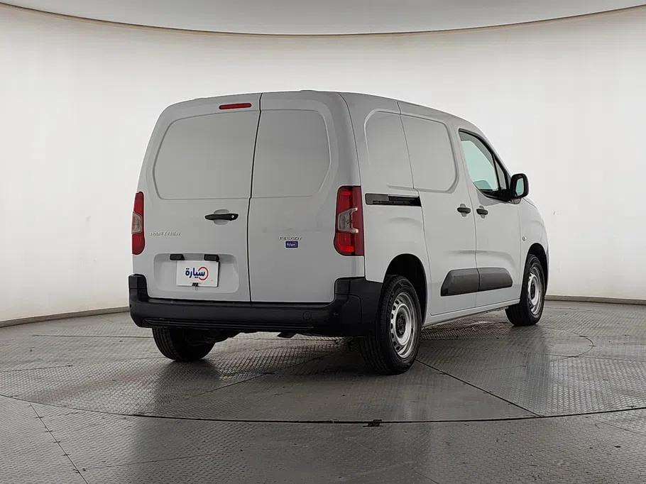 بيجو بارتنر Short van 2023 