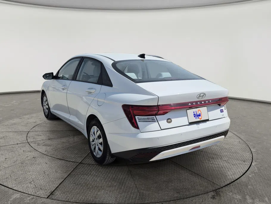 2024 Hyundai Accent Fleet 