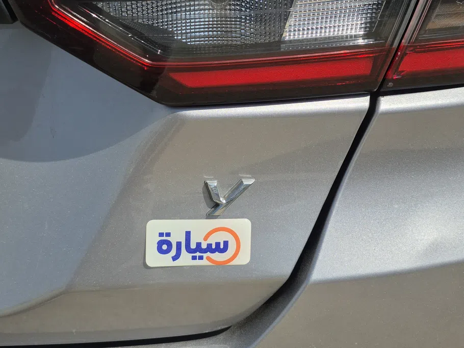 تويوتا يارس Y 2024 