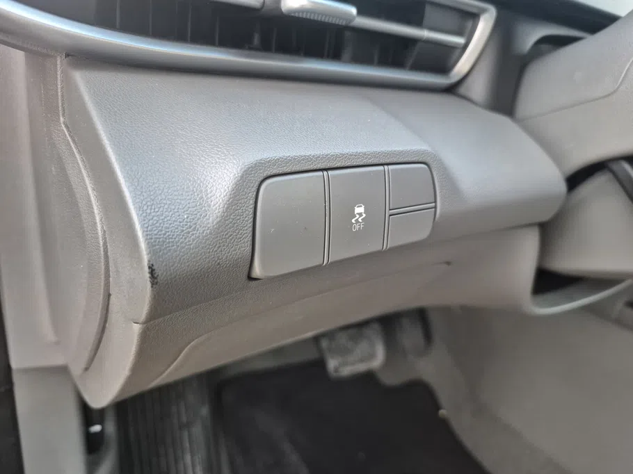 2024 Hyundai Elantra Fleet 