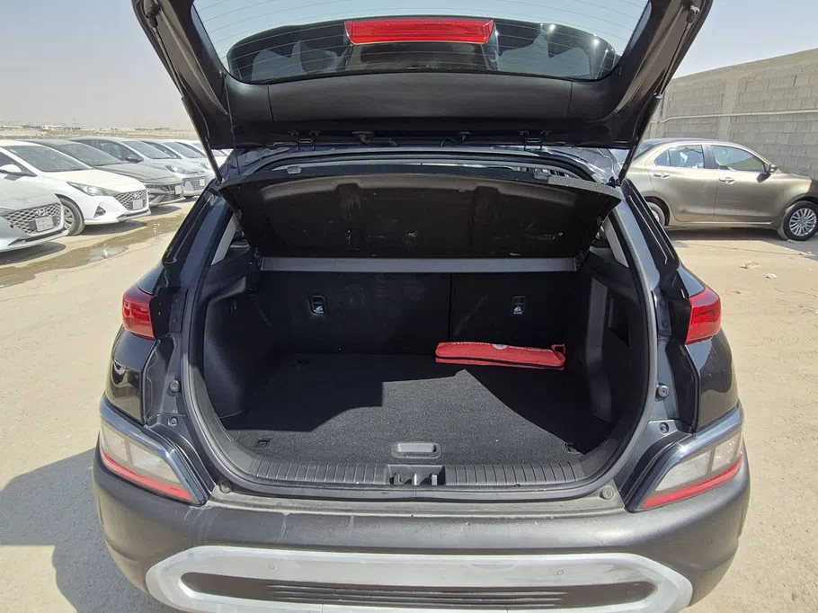 2023 Hyundai Kona SMART 