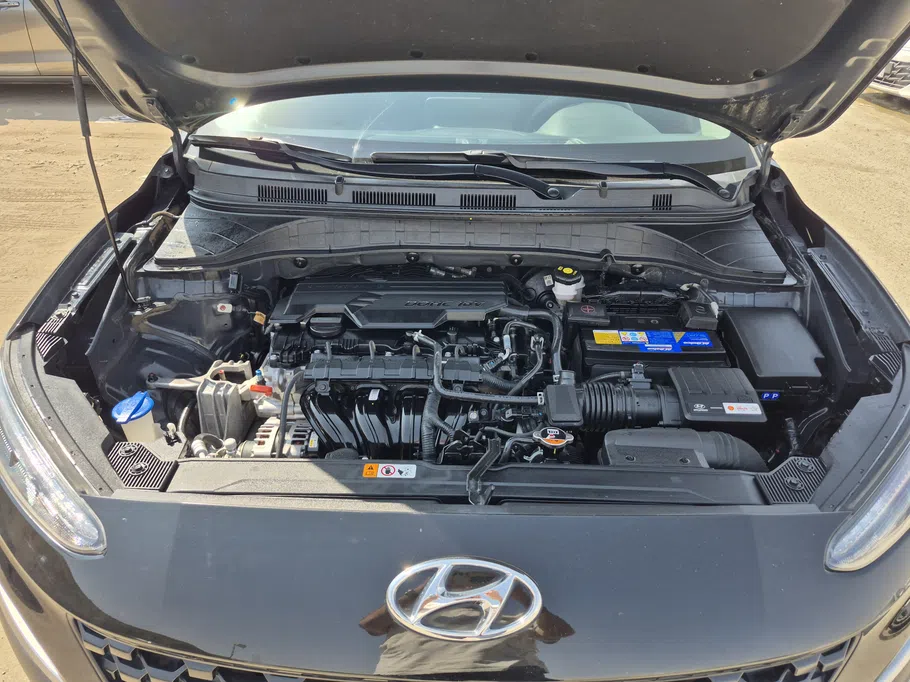 2023 Hyundai Kona SMART 